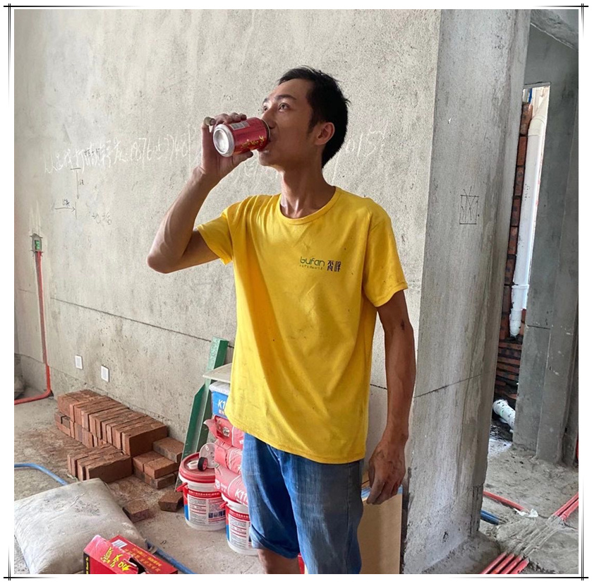 心系員工，以人為本，不凡設(shè)計(jì)開展夏日送清涼